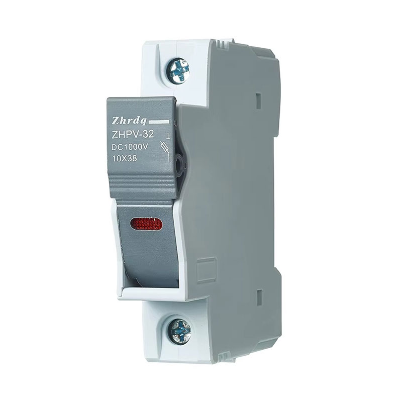 1000VDC 태양광 PV 퓨즈 홀더가 안정적인 태양광 발전 시스템에 중요한 이유는 무엇입니까?